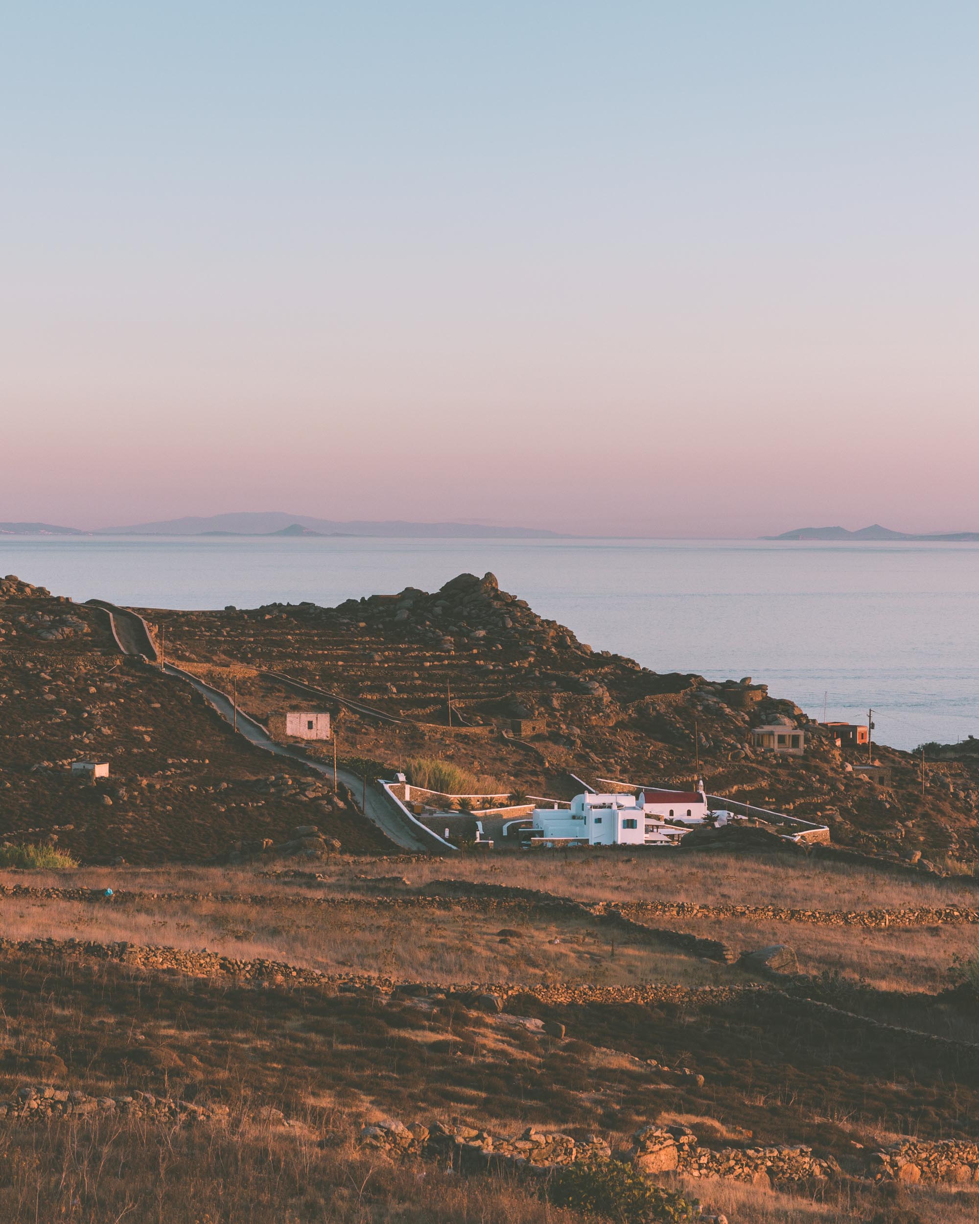 How To Choose The Best Greek Islands To Visit - Mykonos via @finduslost